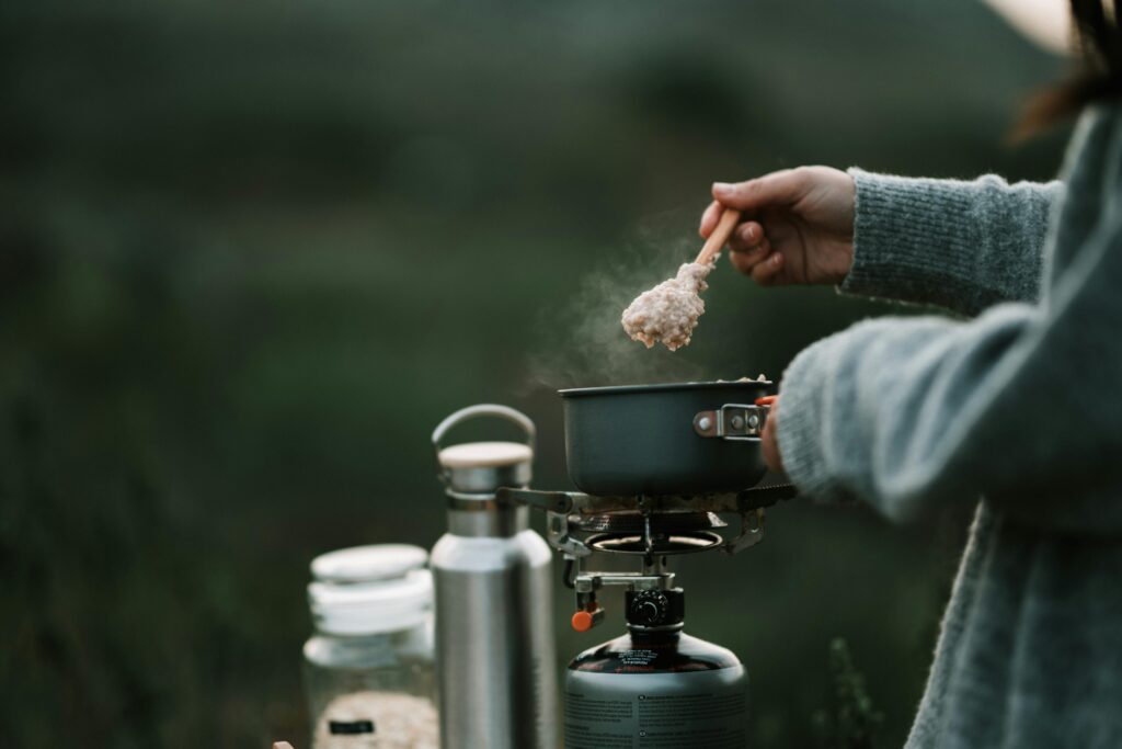 Budget camping breakfast ideas, oatmeal with fruit and nuts
